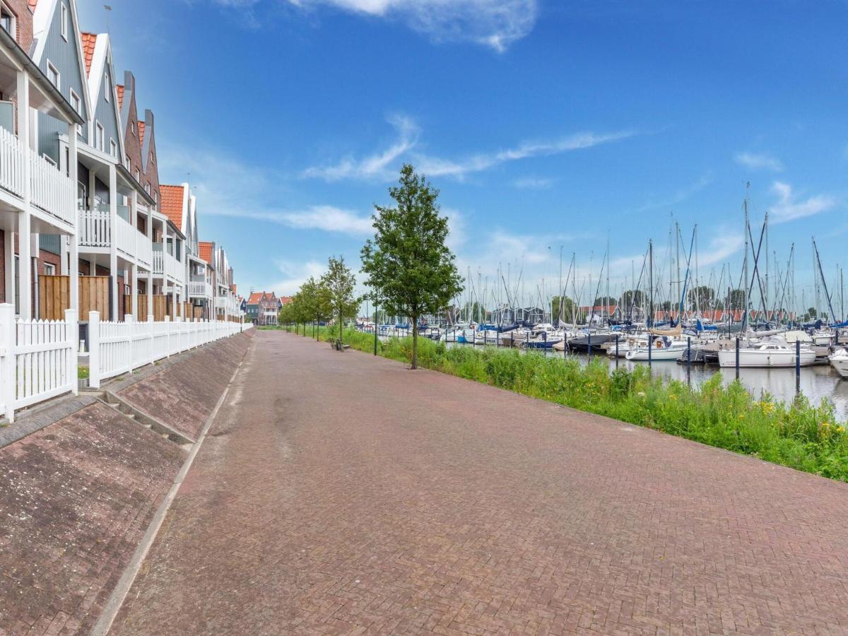 Hotel Luxury Houseboat In Volendam Marina Extérieur photo